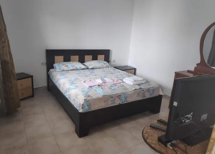Zani Apartment